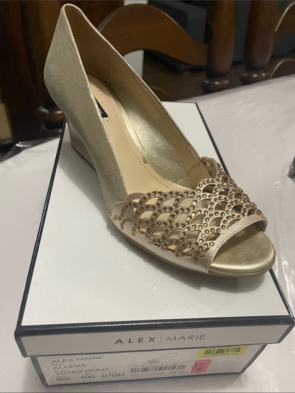 New Alex Marie Gold Peep-Toe Low Wedge Heels.